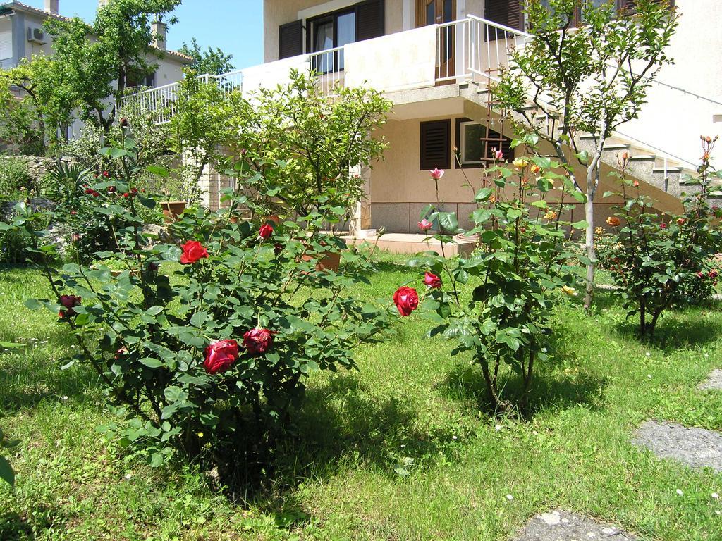 Apartments Ines Veglia Exterior foto